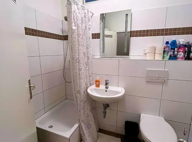 Thomas Konukevi Berlin